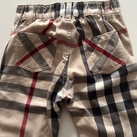 Burberry pants - Picture 2 of 5